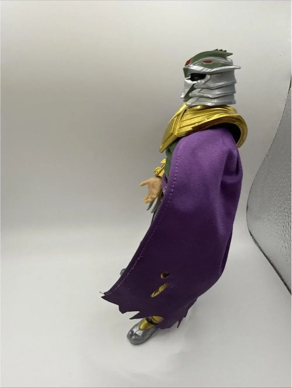 Hasbro Power Rangers X TMNT Lightning Collection Morphed Shredder Action Figure